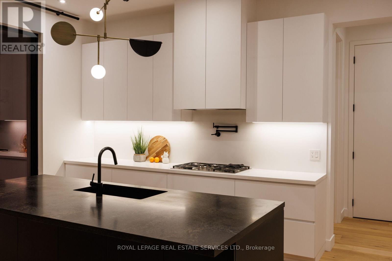 1405 Acton Crescent, Oakville, Ontario  L6J 2S6 - Photo 17 - W13017956