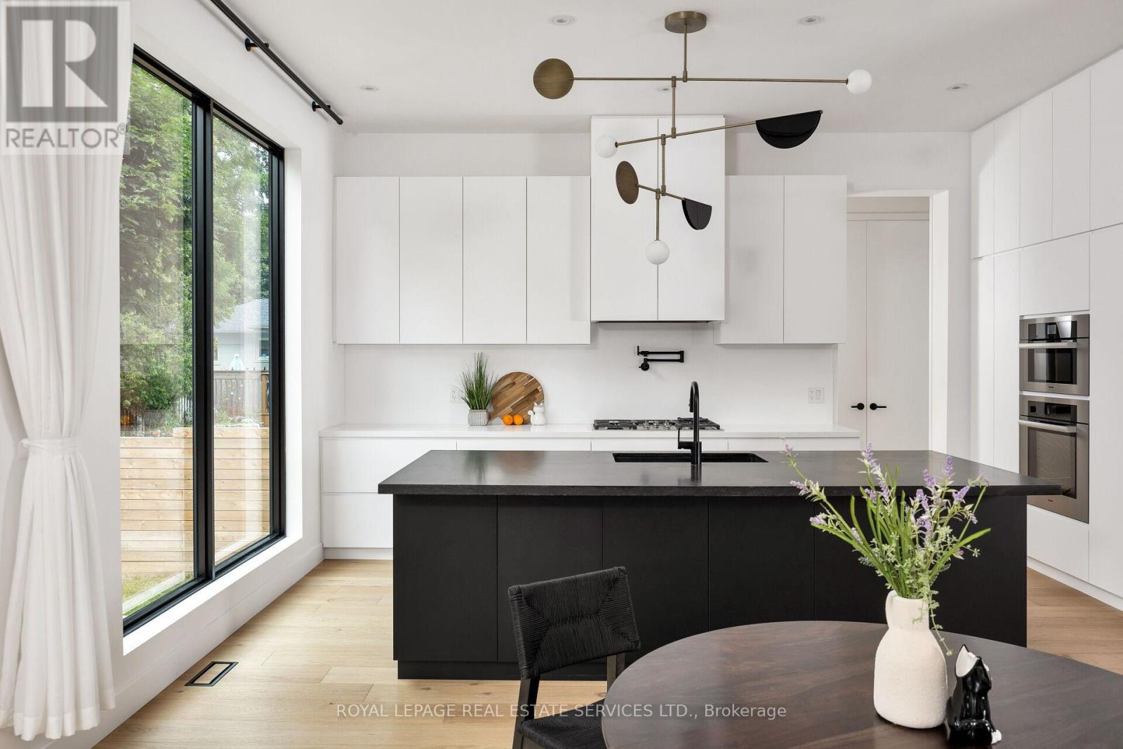 1405 Acton Crescent, Oakville, Ontario  L6J 2S6 - Photo 20 - W13017956