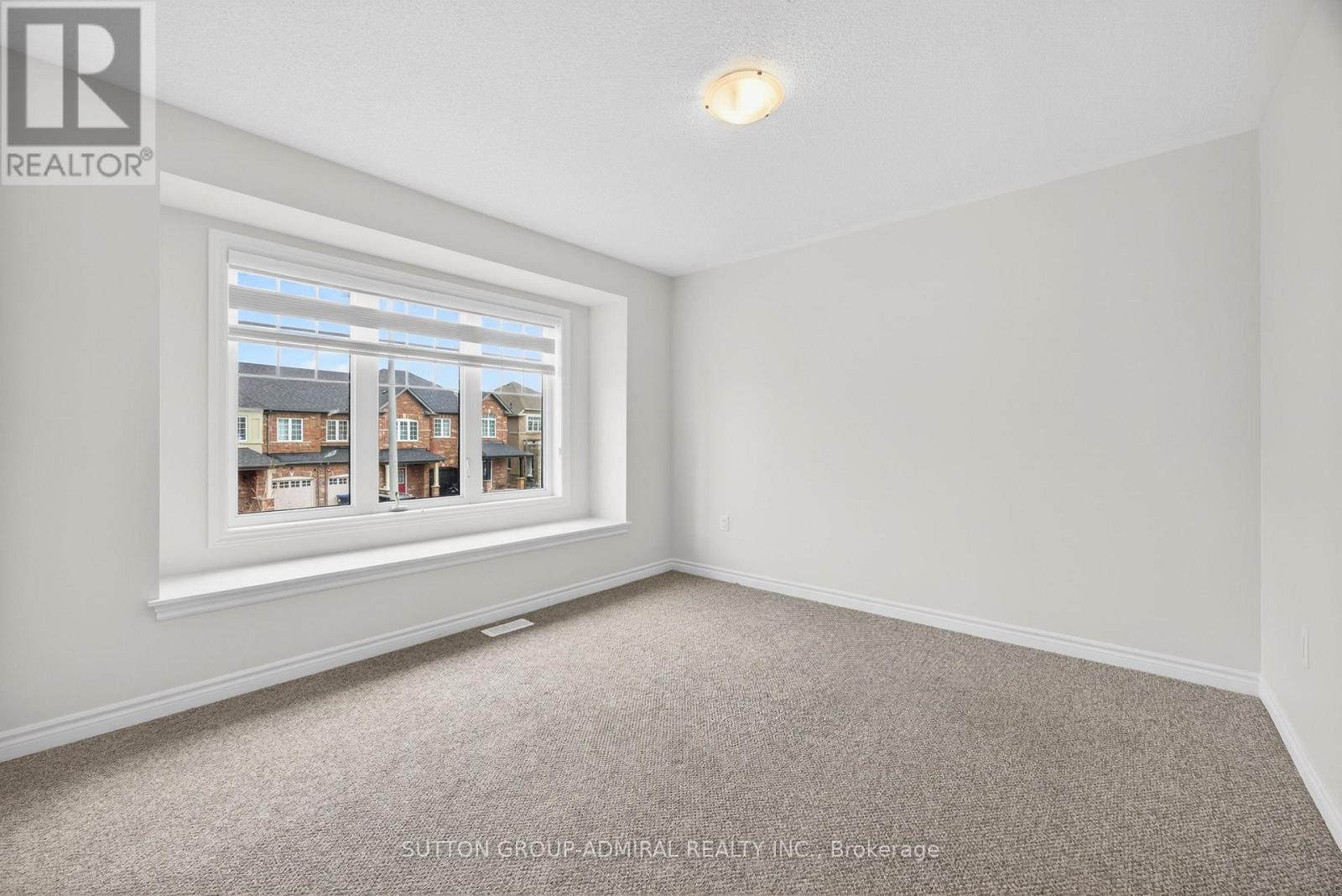 2237 Grainger Loop, Innisfil, Ontario  L9S 0N1 - Photo 36 - N12999392