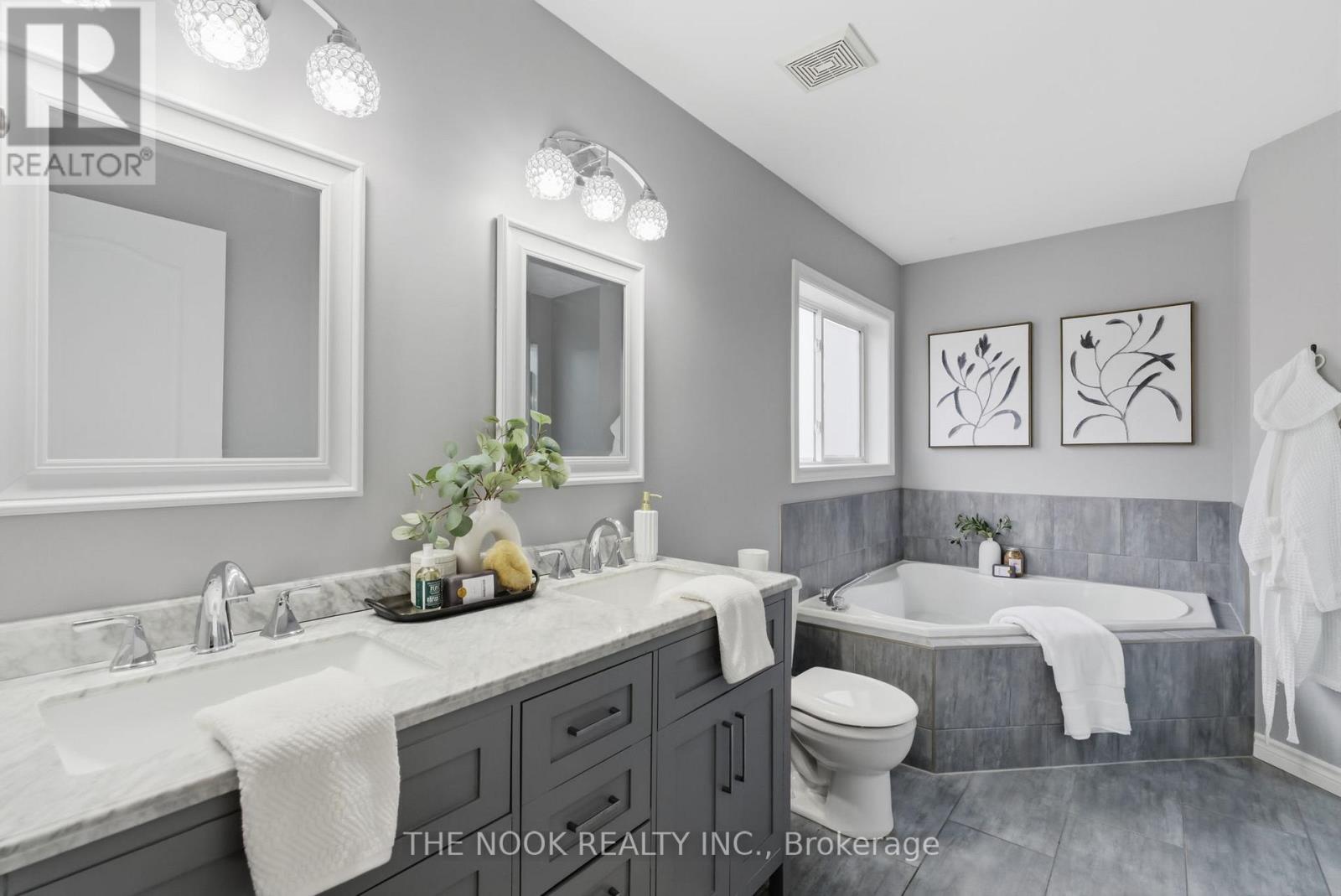 22 Selkirk Drive, Whitby, Ontario  L1M 2E6 - Photo 30 - E13018002