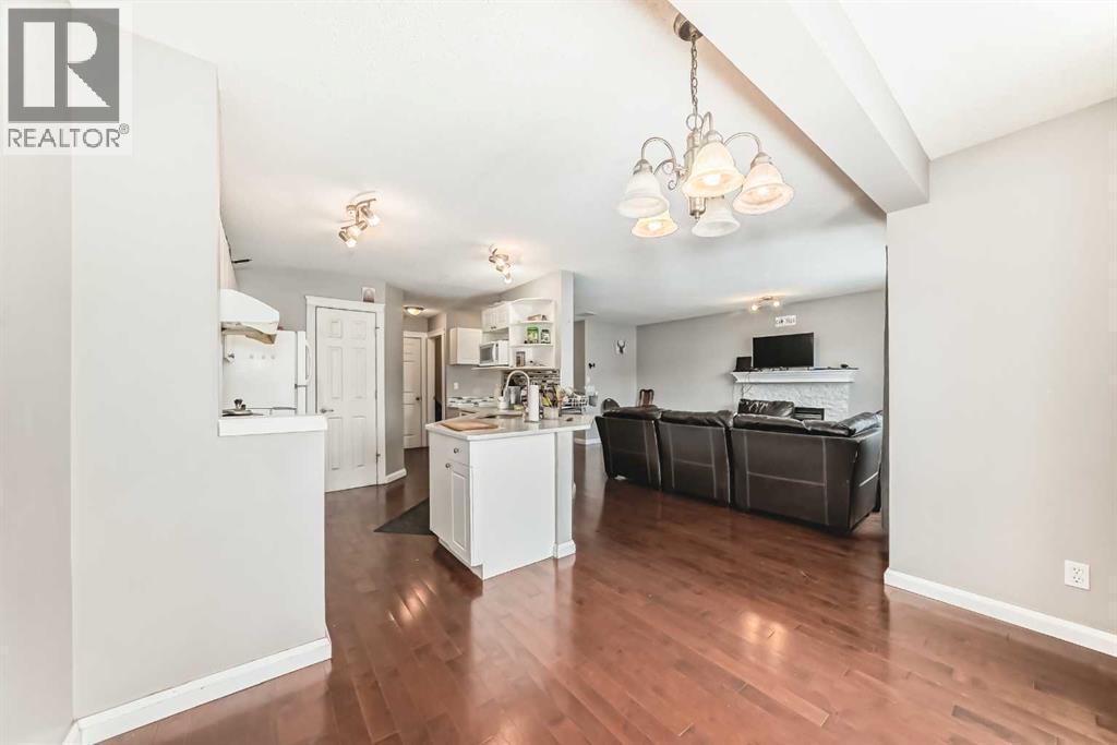 39 Saddleridge Close Ne, Calgary, Alberta  T3J 4X2 - Photo 12 - A2298698