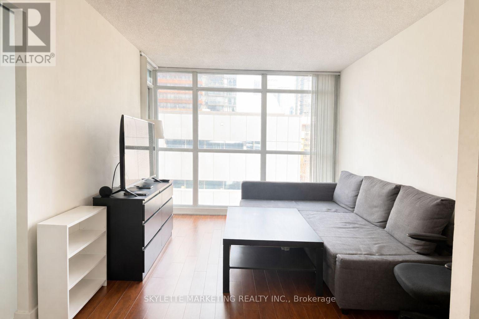 505 - 8 TELEGRAM MEWS, Toronto, Ontario