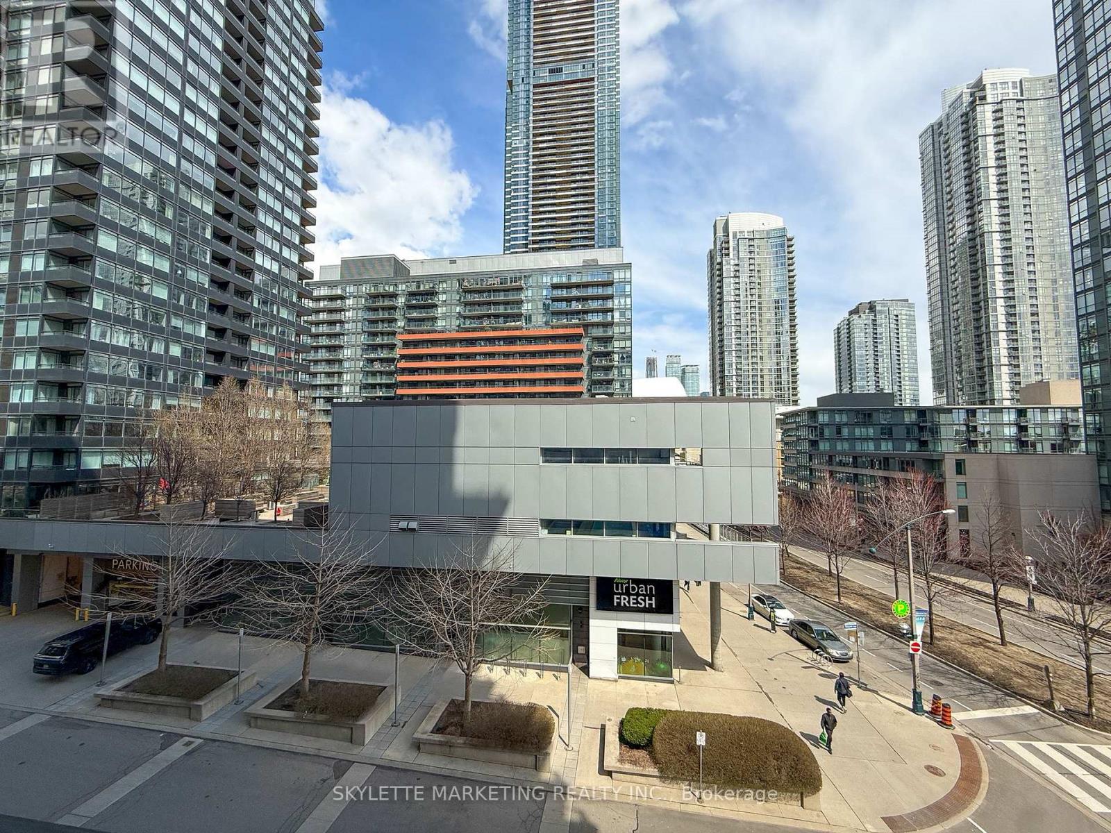 505 - 8 Telegram Mews, Toronto, Ontario  M5V 3Z5 - Photo 13 - C13017972