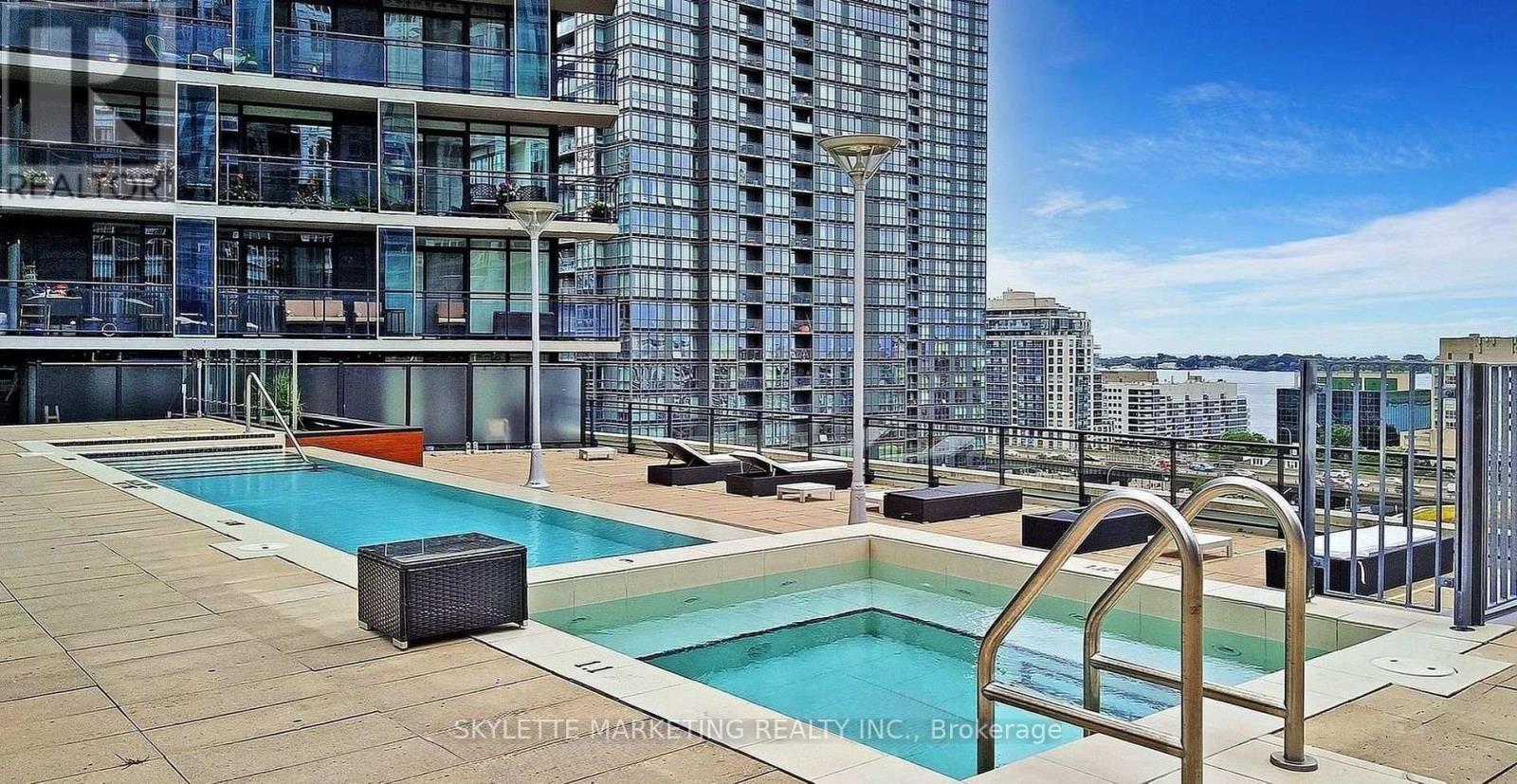 505 - 8 Telegram Mews, Toronto, Ontario  M5V 3Z5 - Photo 16 - C13017972