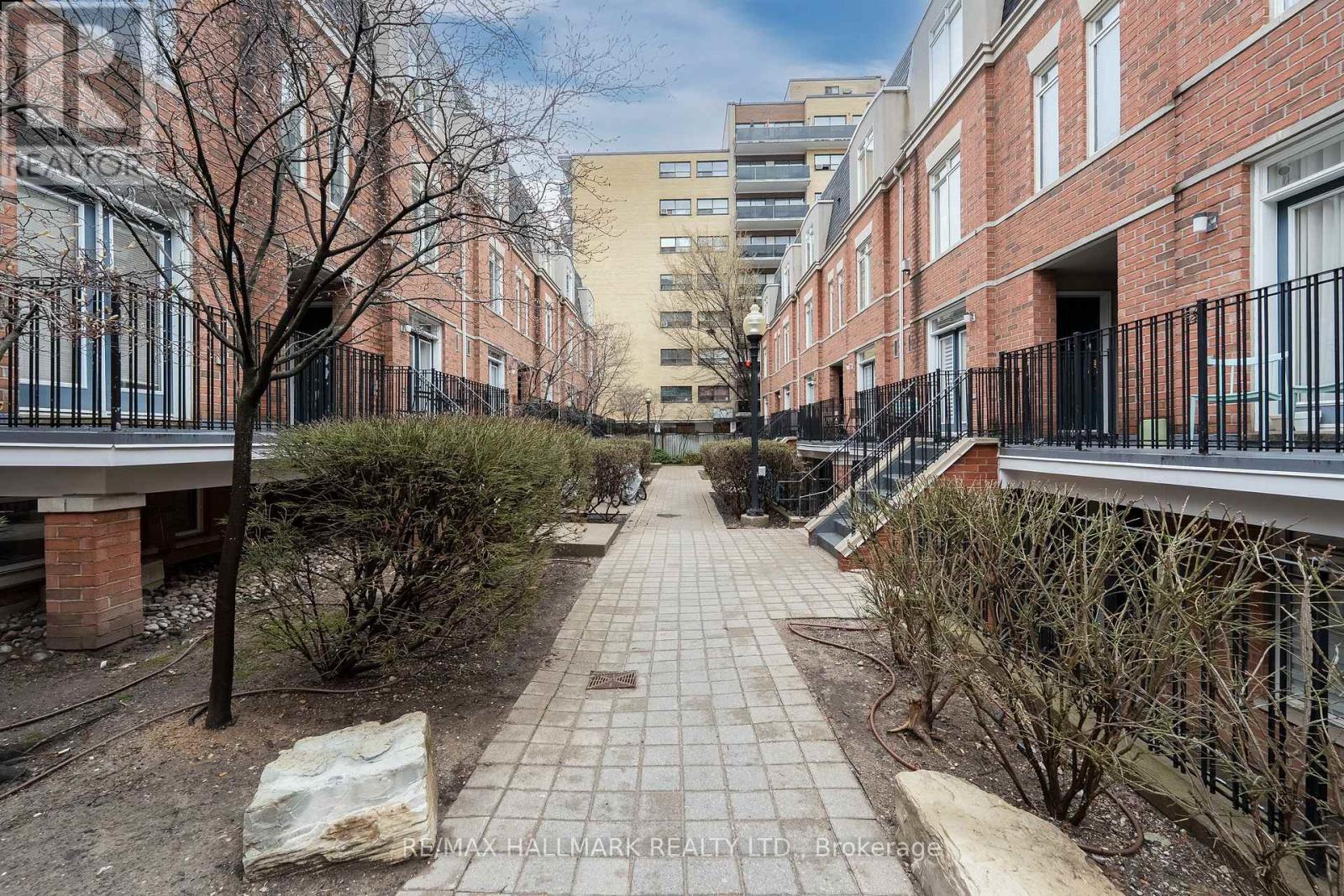 214 - 415 Jarvis Street, Toronto, Ontario  M4Y 2G8 - Photo 7 - C13017994