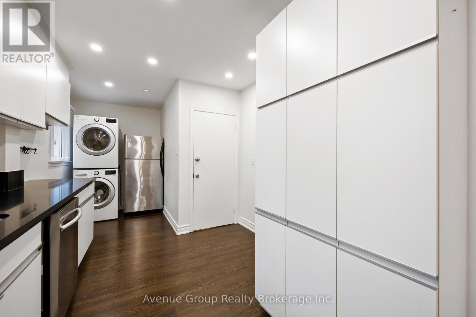 190 Northwood Drive, Toronto, Ontario  M2M 2K4 - Photo 13 - C13018012