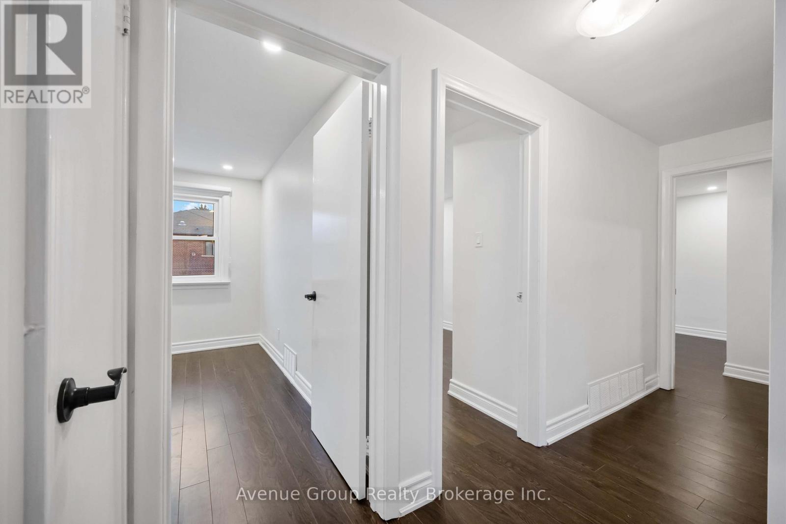 190 Northwood Drive, Toronto, Ontario  M2M 2K4 - Photo 18 - C13018012