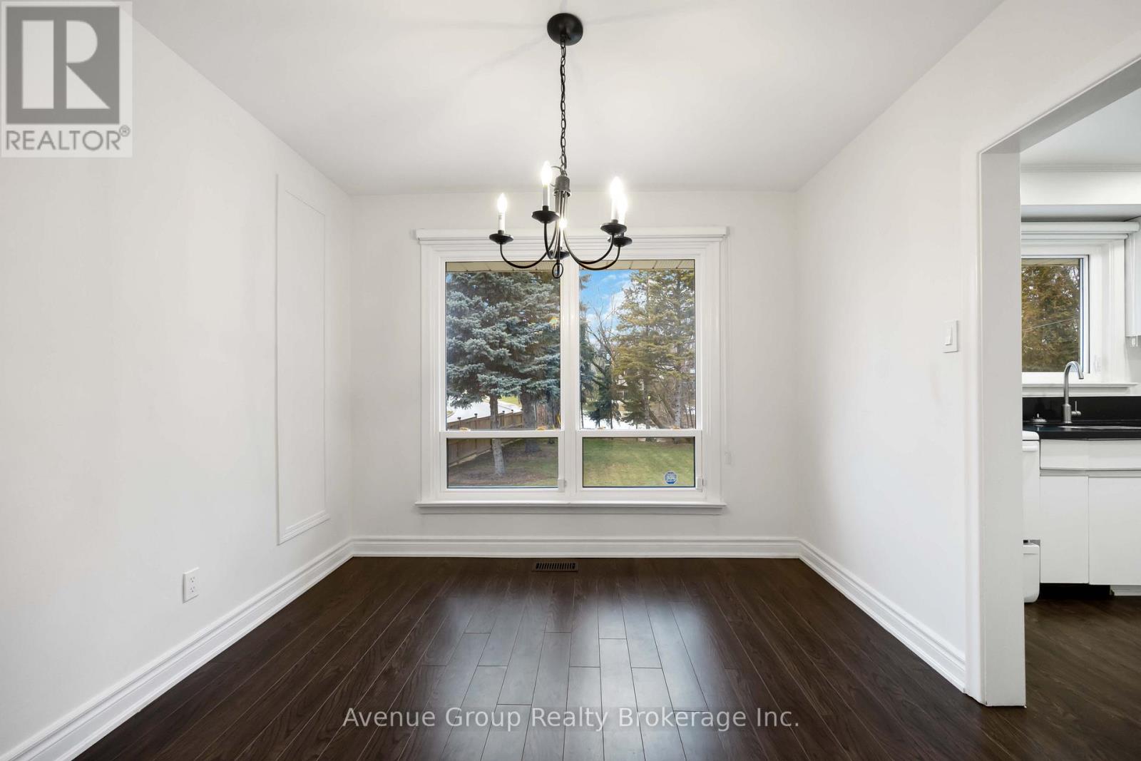 190 Northwood Drive, Toronto, Ontario  M2M 2K4 - Photo 8 - C13018012