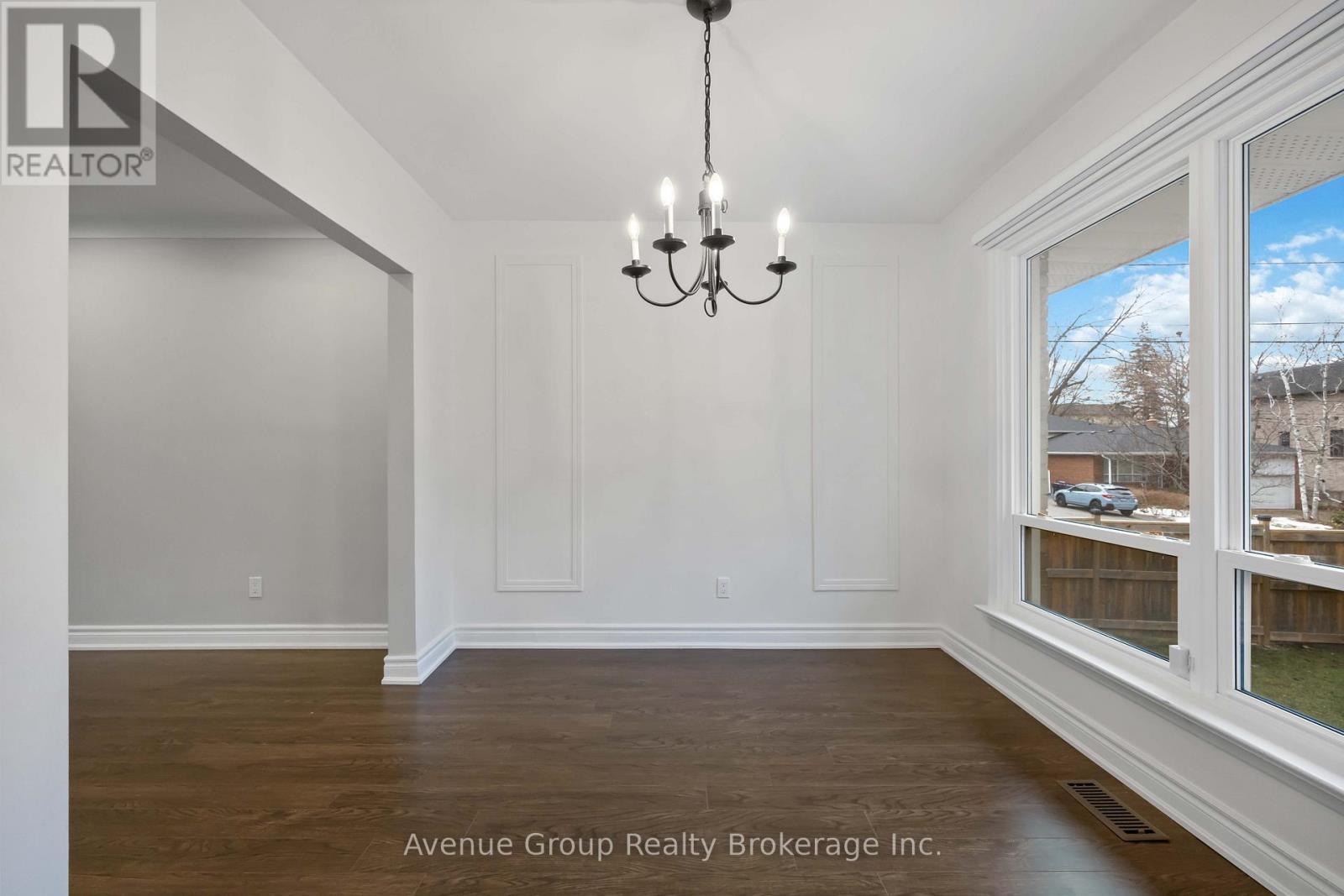 190 Northwood Drive, Toronto, Ontario  M2M 2K4 - Photo 9 - C13018012