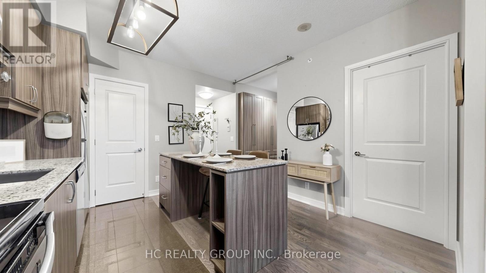 907 - 9205 Yonge Street, Richmond Hill, Ontario  L4C 1V5 - Photo 10 - N13017974