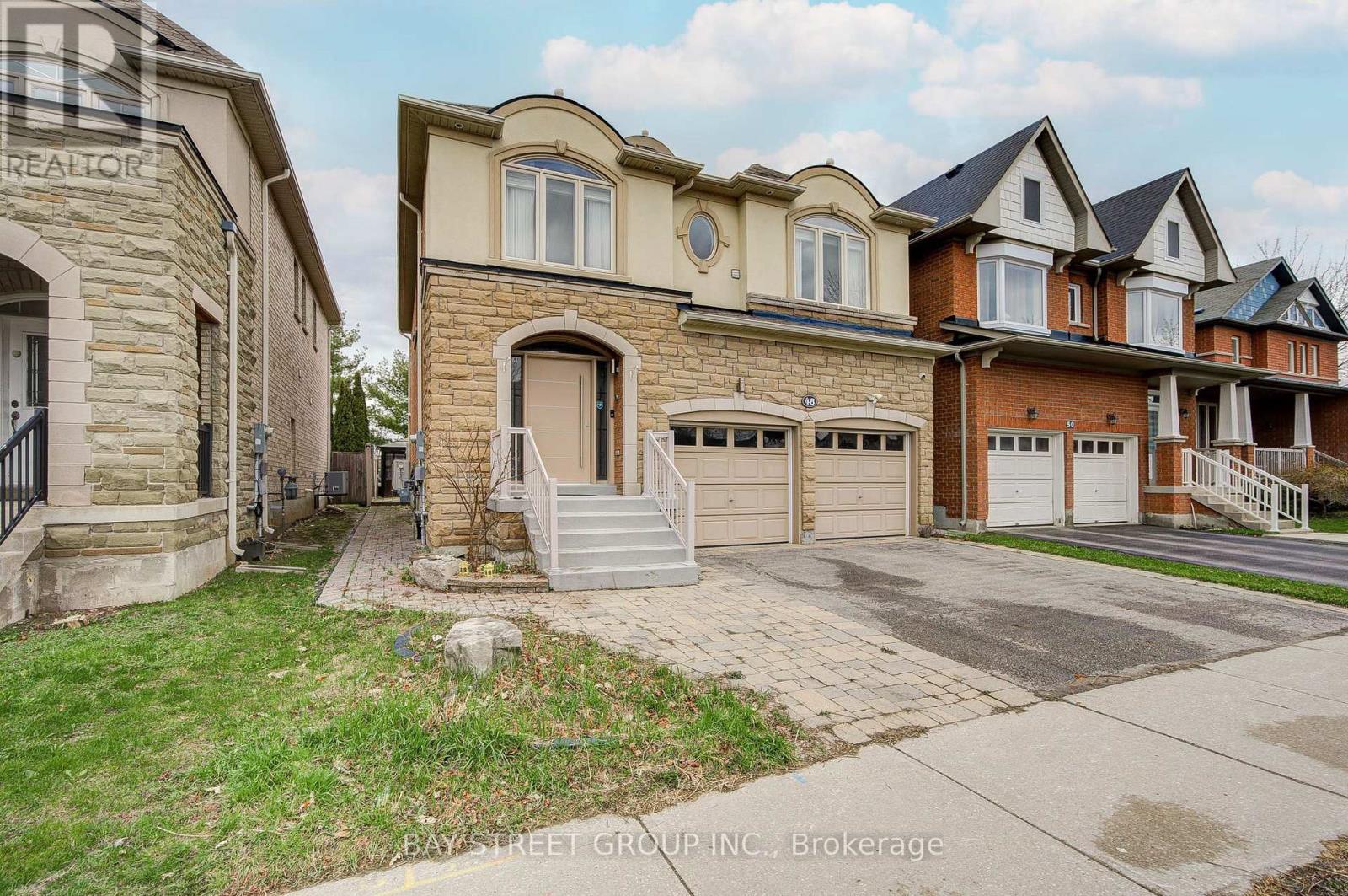 48 Cozens Drive, Richmond Hill, Ontario  L4E 4W6 - Photo 2 - N13018000