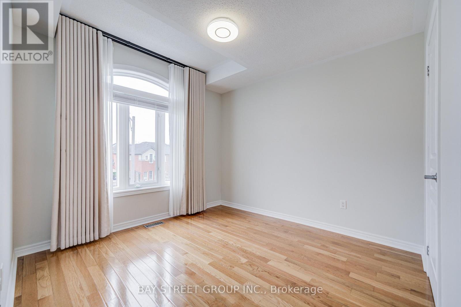 48 Cozens Drive, Richmond Hill, Ontario  L4E 4W6 - Photo 24 - N13018000