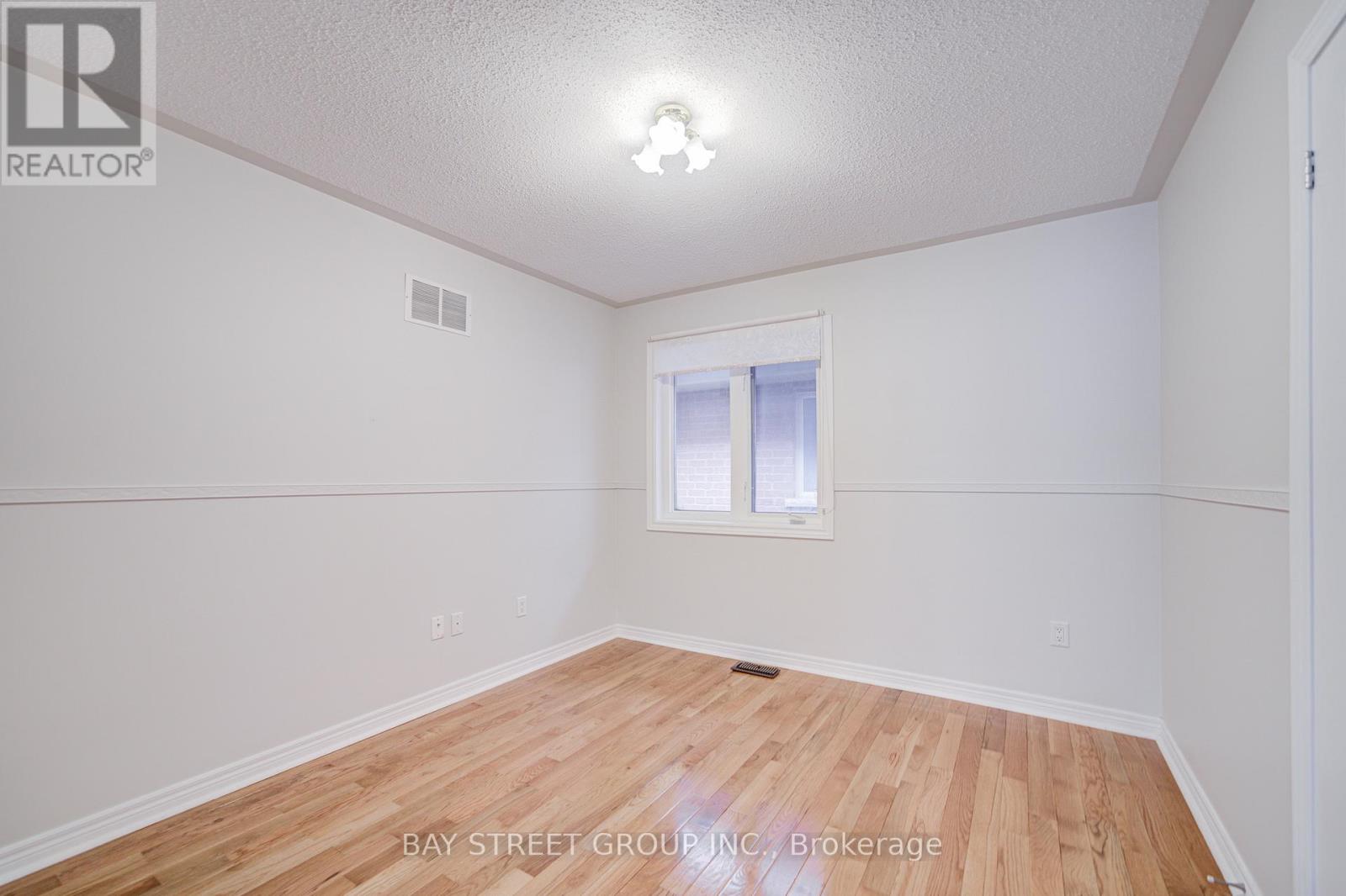 48 Cozens Drive, Richmond Hill, Ontario  L4E 4W6 - Photo 26 - N13018000