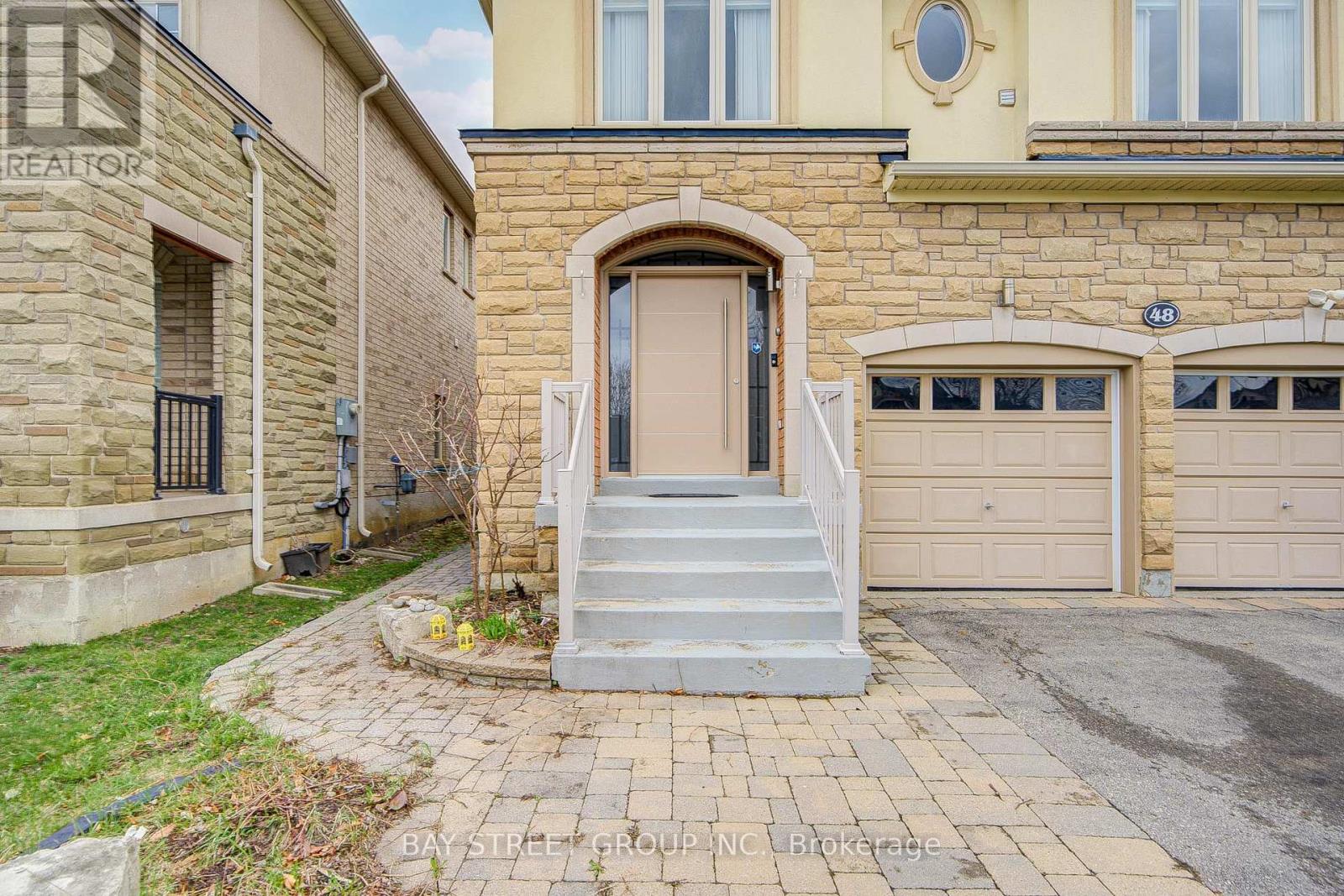 48 Cozens Drive, Richmond Hill, Ontario  L4E 4W6 - Photo 3 - N13018000