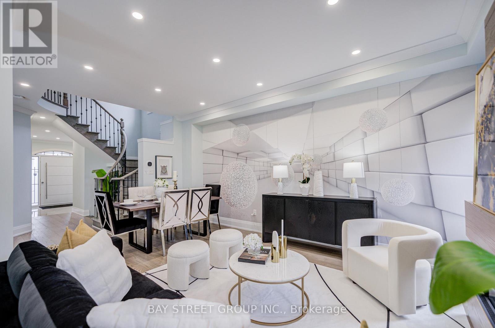 48 Cozens Drive, Richmond Hill, Ontario  L4E 4W6 - Photo 7 - N13018000