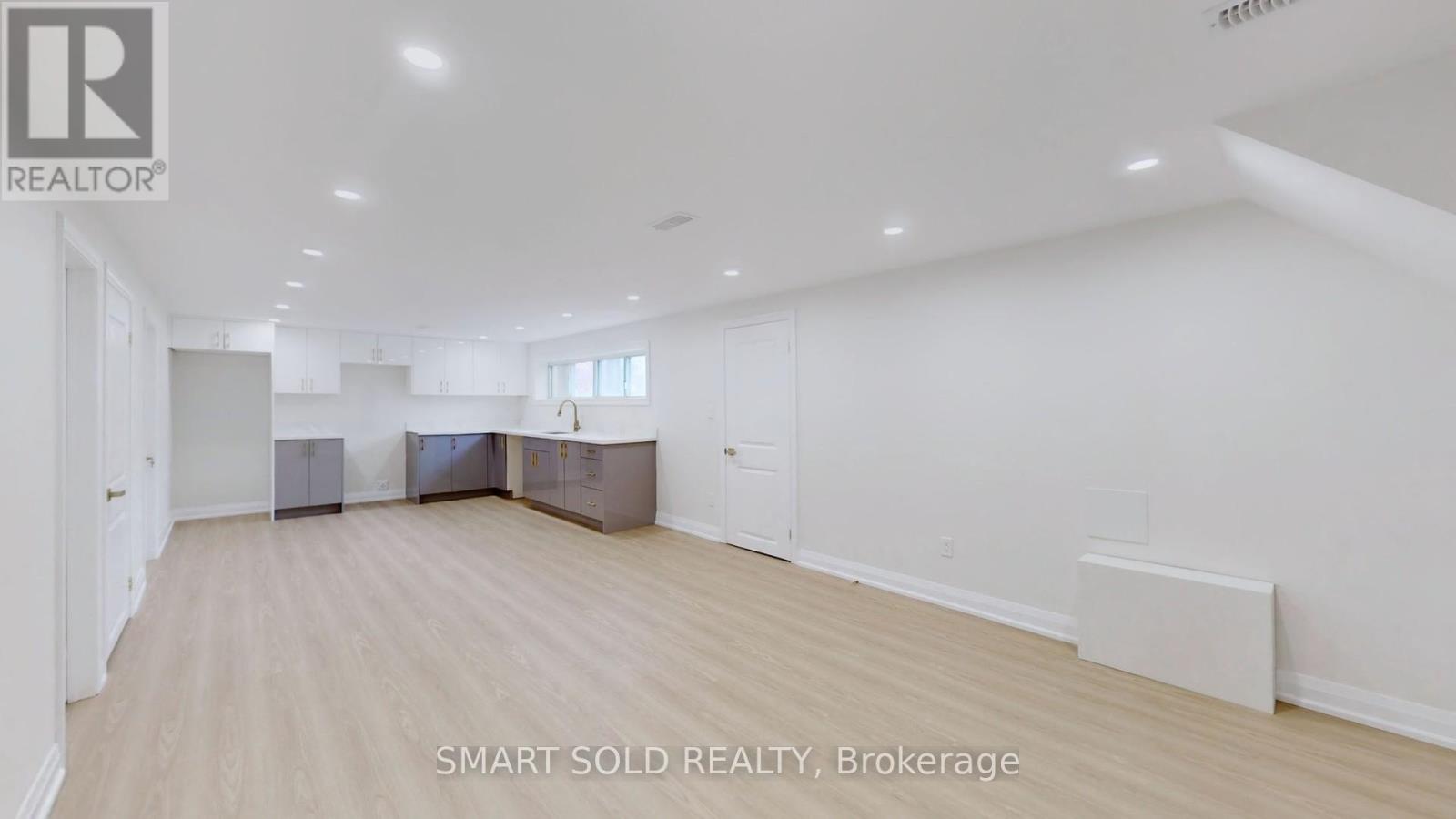 439 Fernleigh Circle N, Richmond Hill, Ontario  L4C 1E5 - Photo 25 - N13018006