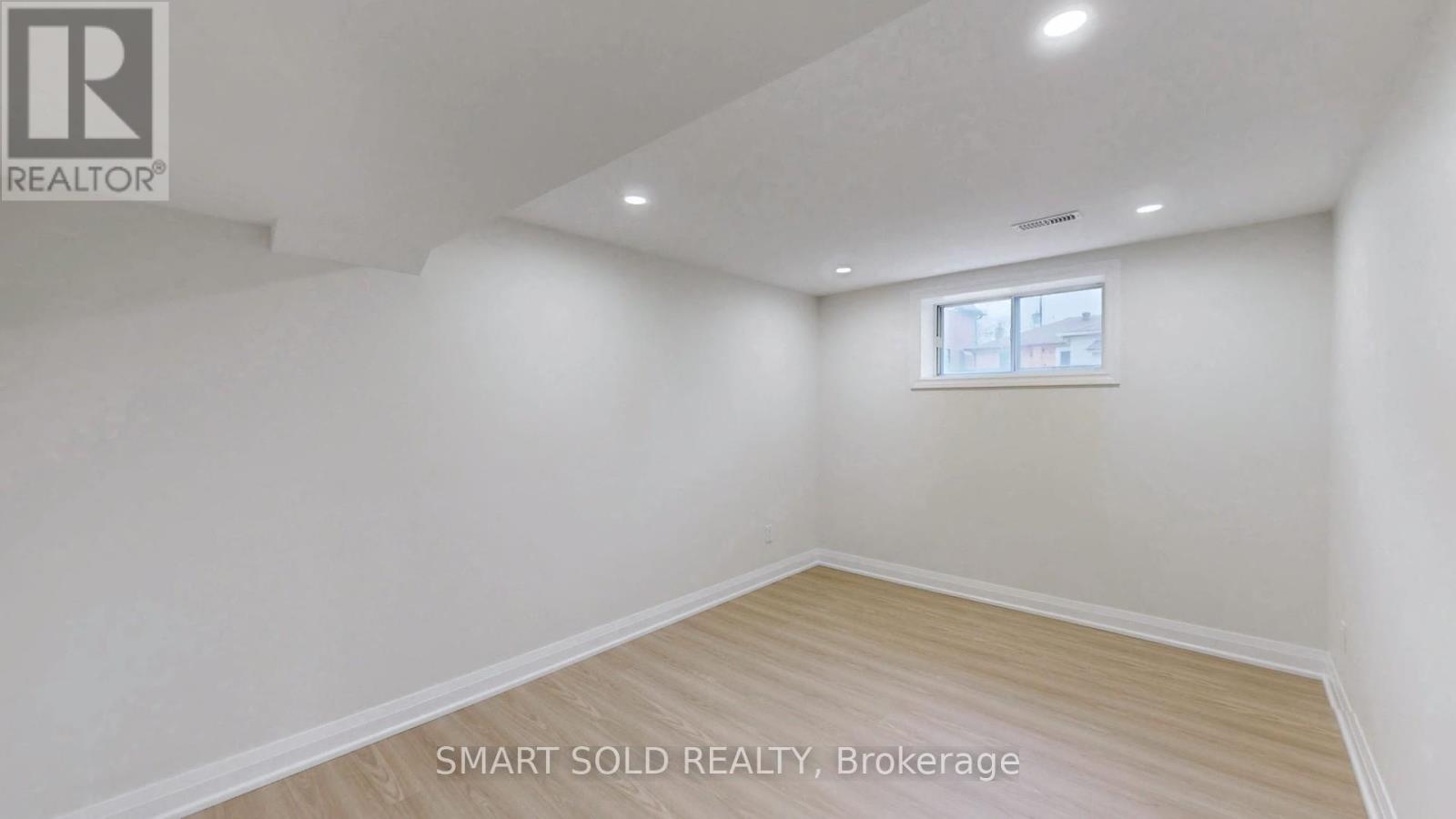 439 Fernleigh Circle N, Richmond Hill, Ontario  L4C 1E5 - Photo 31 - N13018006