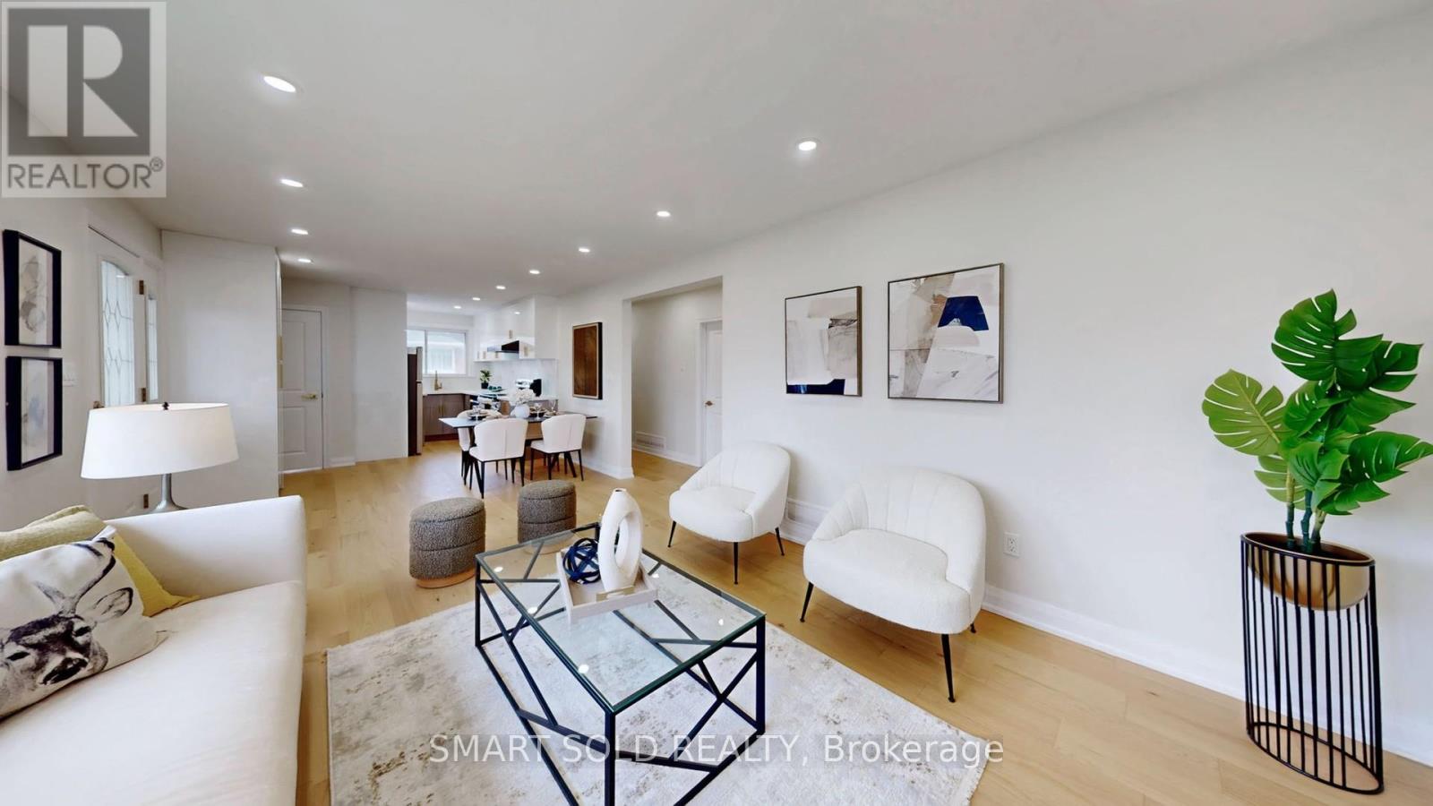 439 Fernleigh Circle N, Richmond Hill, Ontario  L4C 1E5 - Photo 5 - N13018006