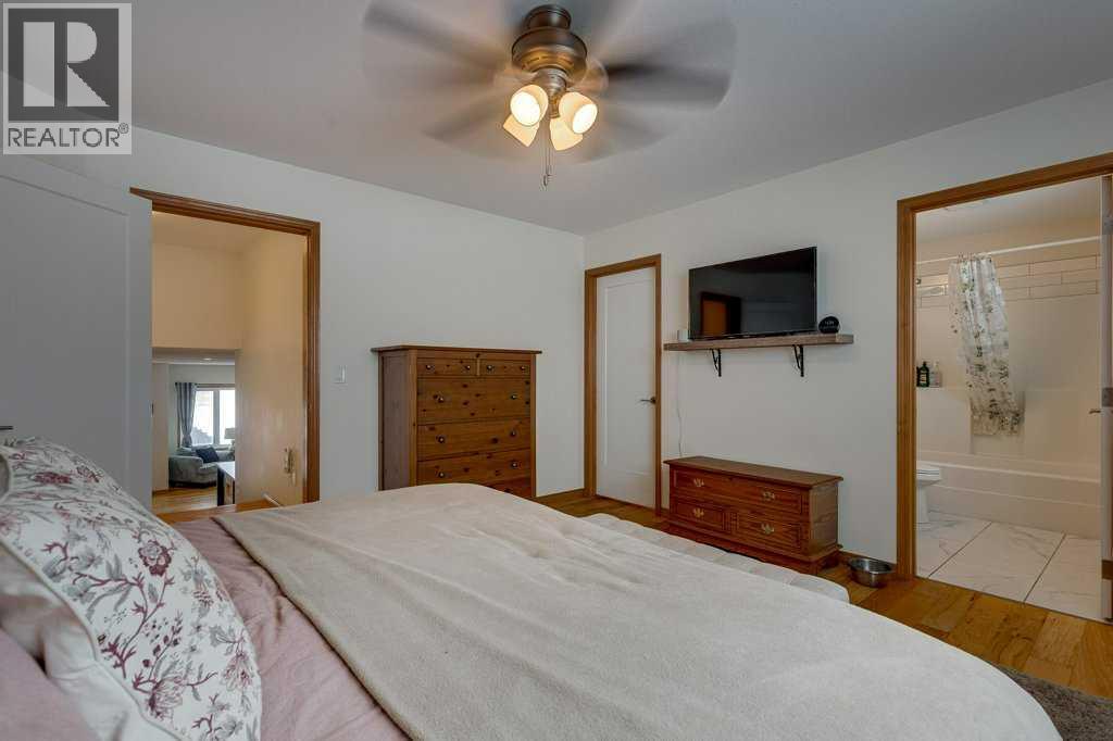 56 Napoleon Meadows Way, Innisfail, Alberta  T4G 1X2 - Photo 25 - A2287173