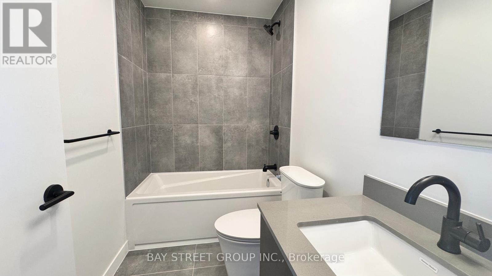 D711 - 4878 Powers Common, Burlington, Ontario  L7M 2B4 - Photo 16 - W13017984