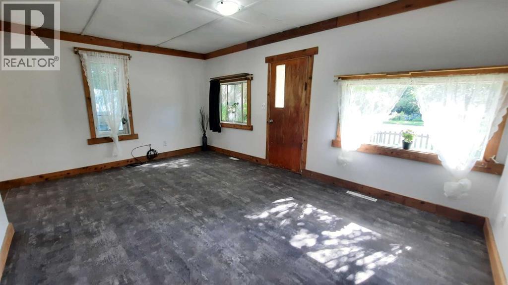 240 2 Avenue, Drumheller, Alberta  T0J 1B0 - Photo 9 - A2278198