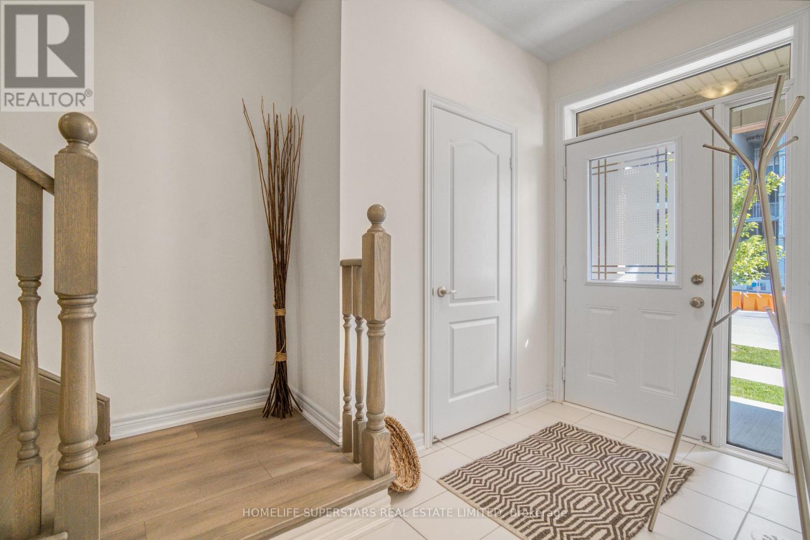 3018 Eighth Line, Oakville, Ontario  L6H 7H5 - Photo 7 - W13018010