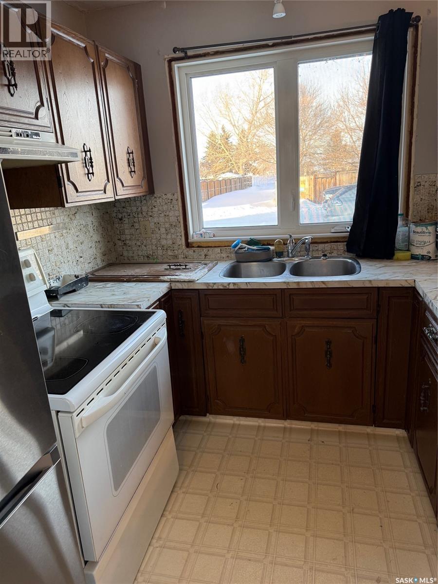 51 Shelley Drive, Southey, Saskatchewan  S0G 4P0 - Photo 4 - SK033335