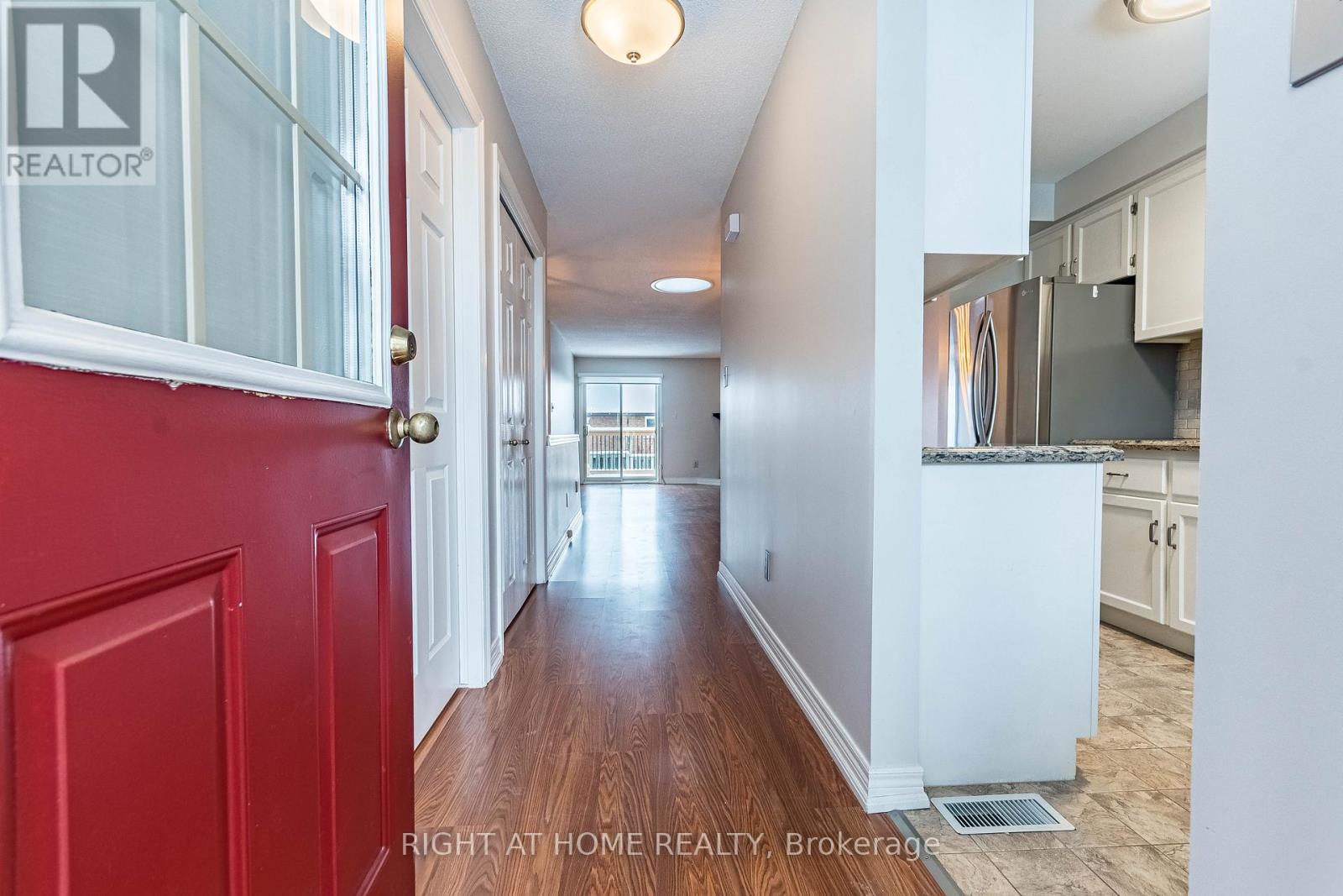 7 - 165 Main Street E, Grimsby, Ontario  L3M 1P2 - Photo 2 - X13018004