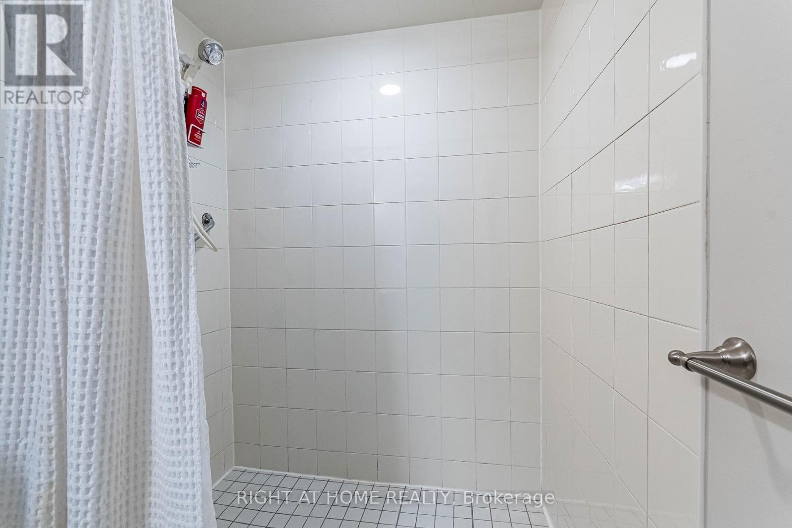 7 - 165 Main Street E, Grimsby, Ontario  L3M 1P2 - Photo 25 - X13018004