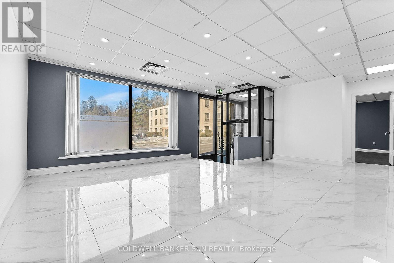 290 Dundas Street, Woodstock, Ontario  N4S 1B2 - Photo 8 - X12864616