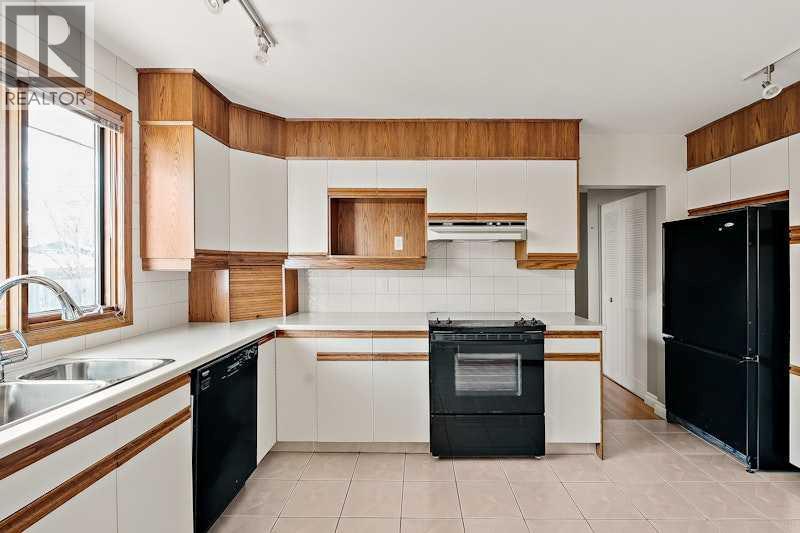 5811 Londonderry Crescent Sw, Calgary, Alberta  T3E 5X7 - Photo 13 - A2302818