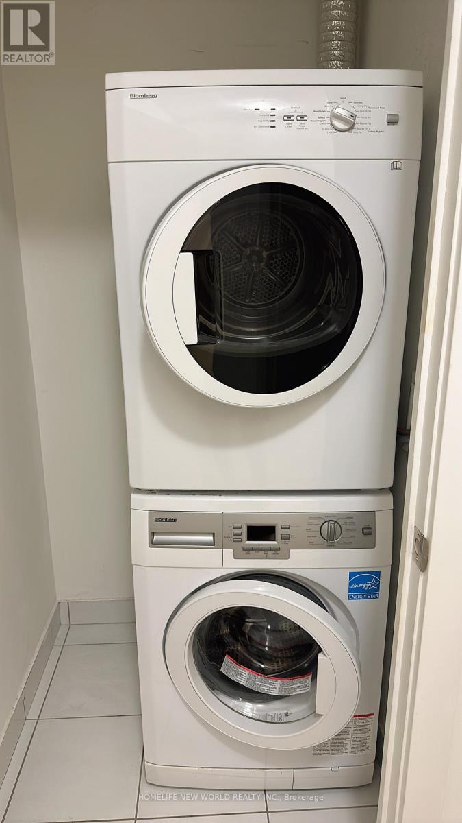 402 - 30 Nelson Street, Toronto, Ontario  M5V 0H5 - Photo 17 - C13018042