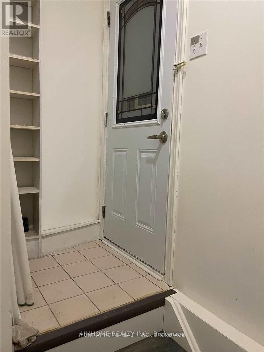 Bsmnt - 58 Hewlett Crescent, Markham, Ontario  L3P 7J7 - Photo 2 - N13018022