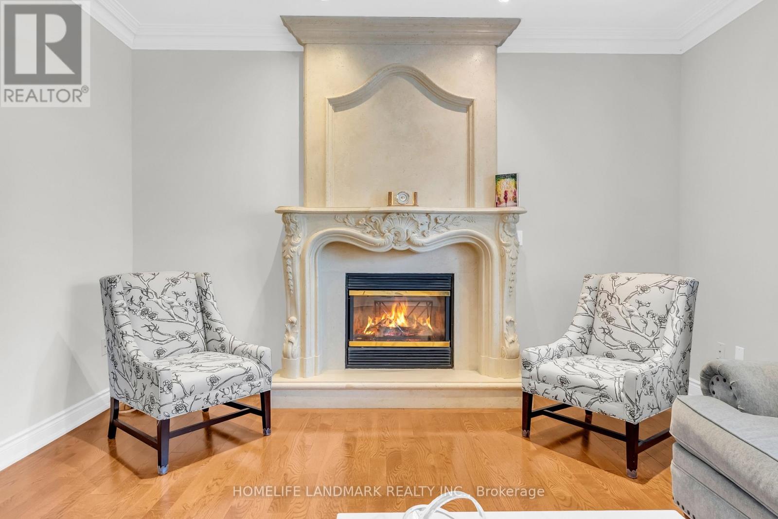 94 Pathlane Road, Richmond Hill, Ontario  L4B 4C7 - Photo 11 - N13018024