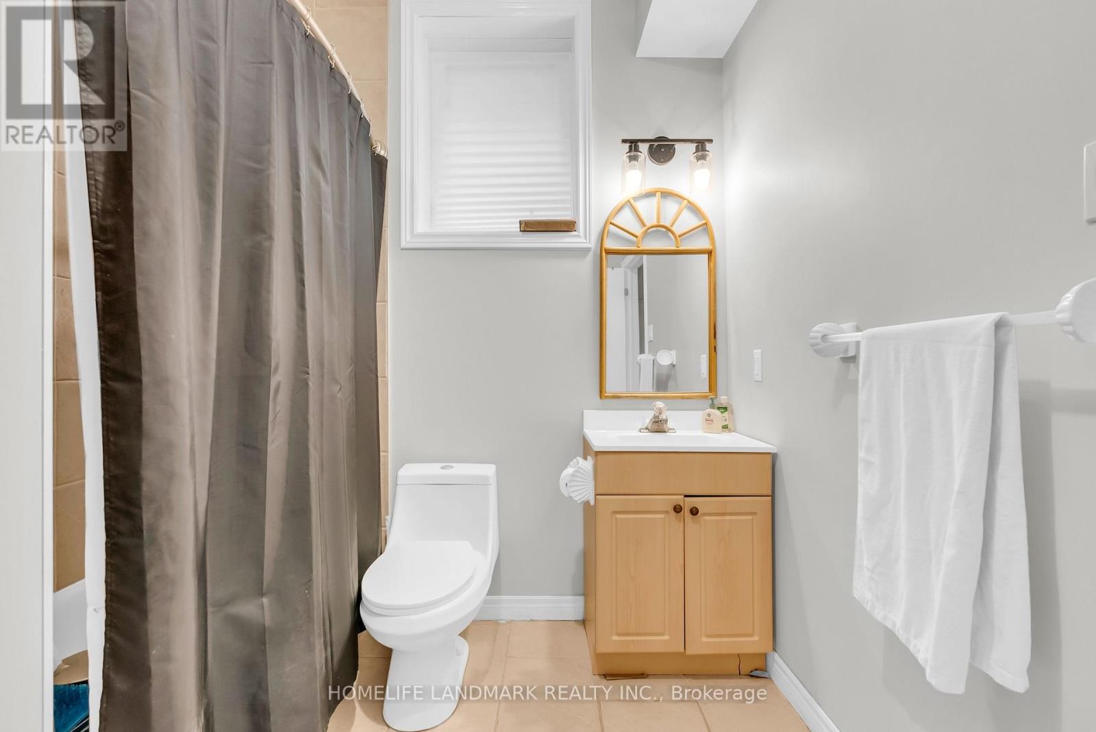 94 Pathlane Road, Richmond Hill, Ontario  L4B 4C7 - Photo 46 - N13018024