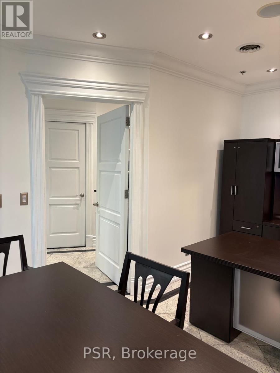 33d - 7398 Yonge Street, Vaughan, Ontario  L4J 8J2 - Photo 9 - N13018030