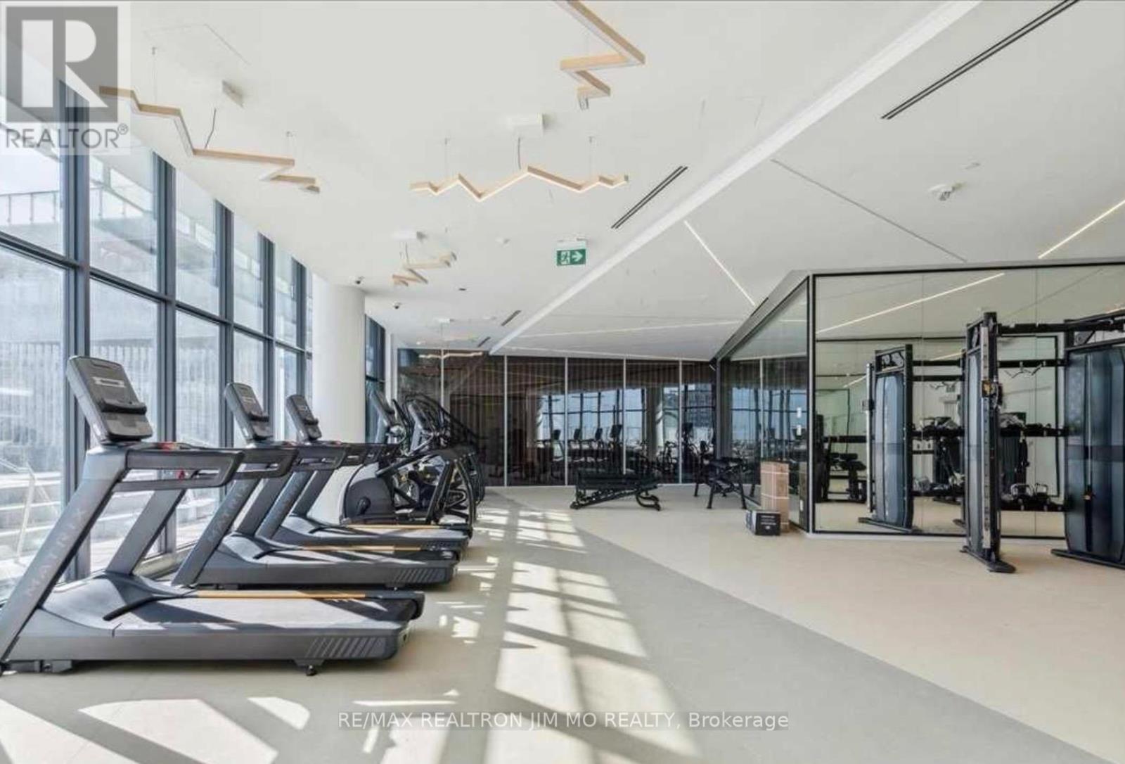 4609 - 3900 Confederation Parkway, Mississauga, Ontario  L5B 0M3 - Photo 16 - W13018016