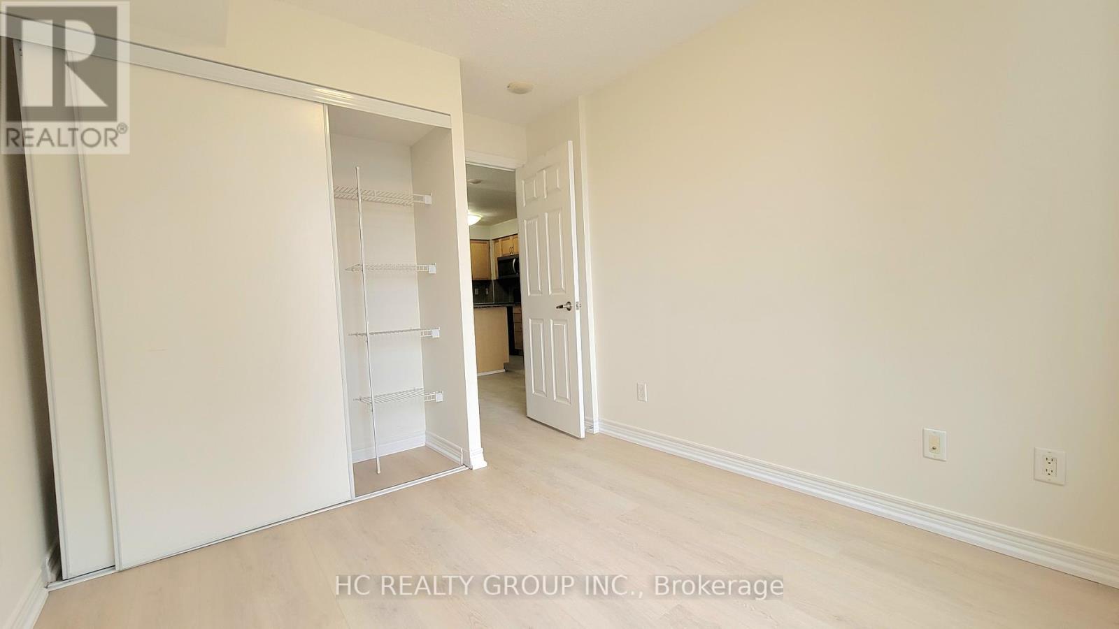 510 - 310 Burnhamthorpe Road W, Mississauga, Ontario  L5B 3Y5 - Photo 13 - W13018018