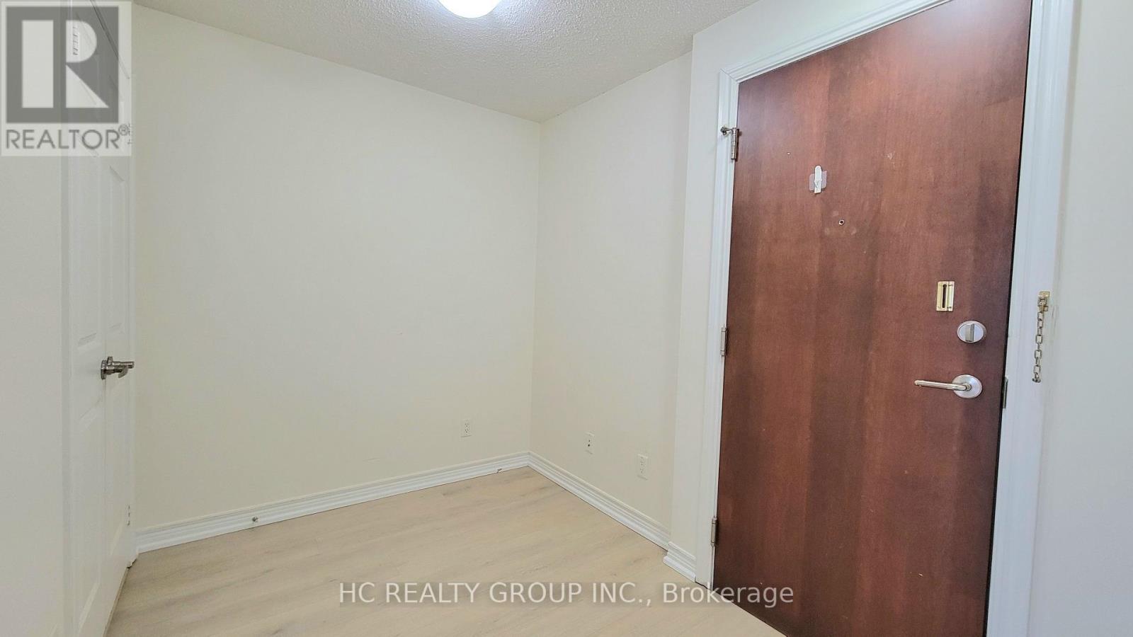 510 - 310 Burnhamthorpe Road W, Mississauga, Ontario  L5B 3Y5 - Photo 15 - W13018018