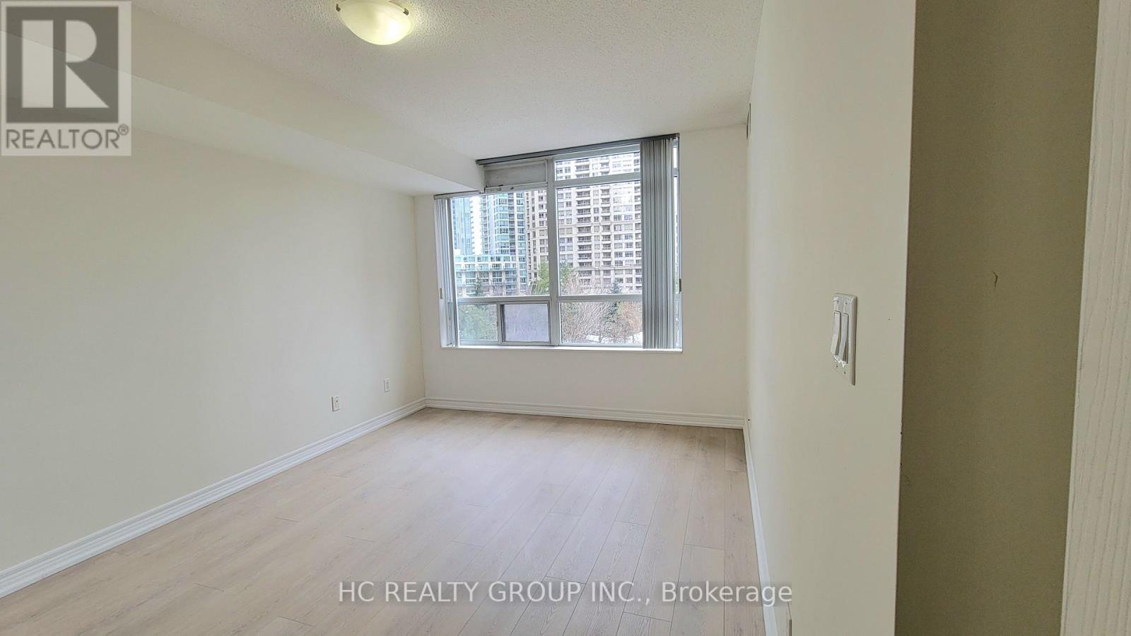 510 - 310 Burnhamthorpe Road W, Mississauga, Ontario  L5B 3Y5 - Photo 9 - W13018018