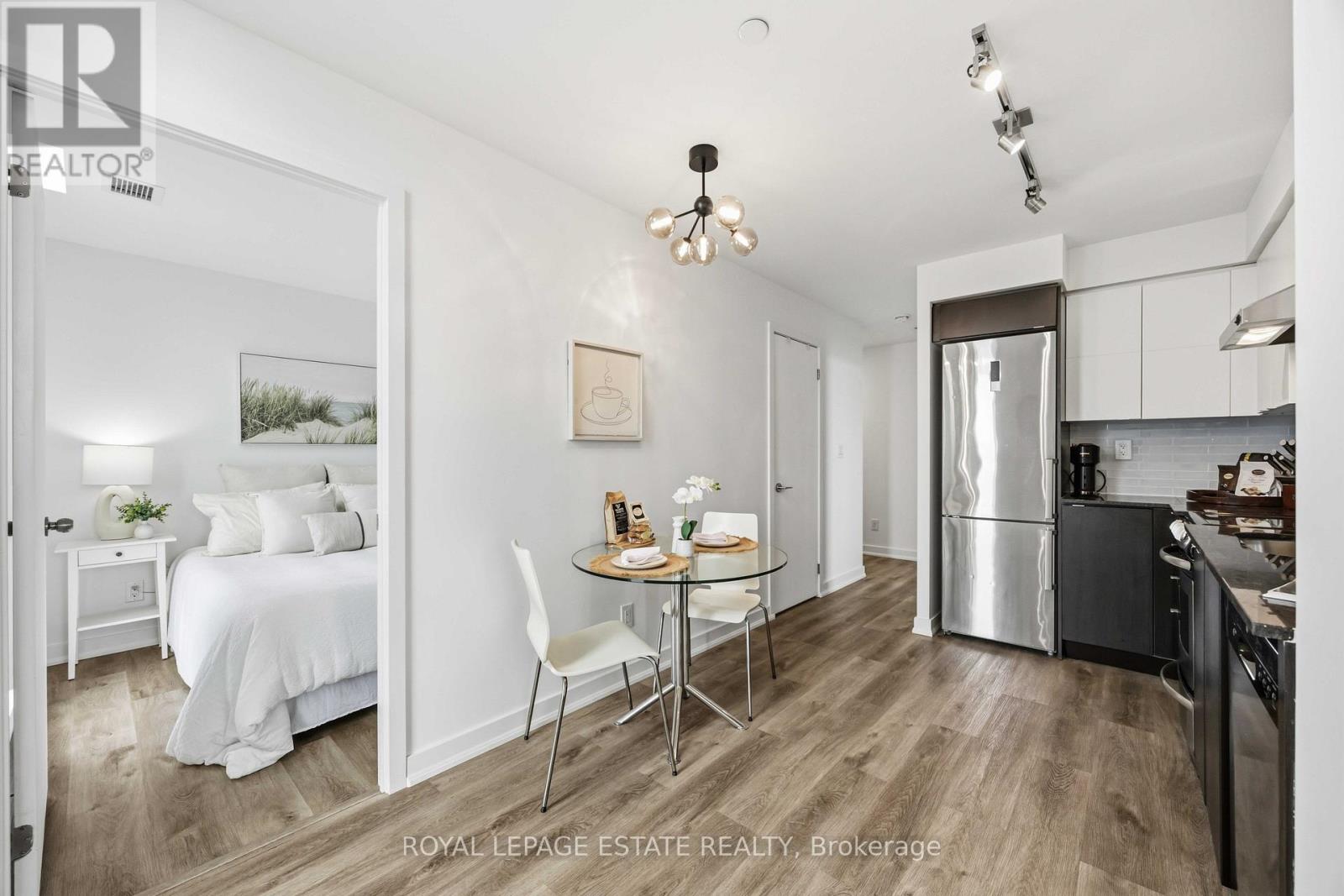 1505 - 160 Flemington Road, Toronto, Ontario  M6A 0A9 - Photo 13 - W13018044