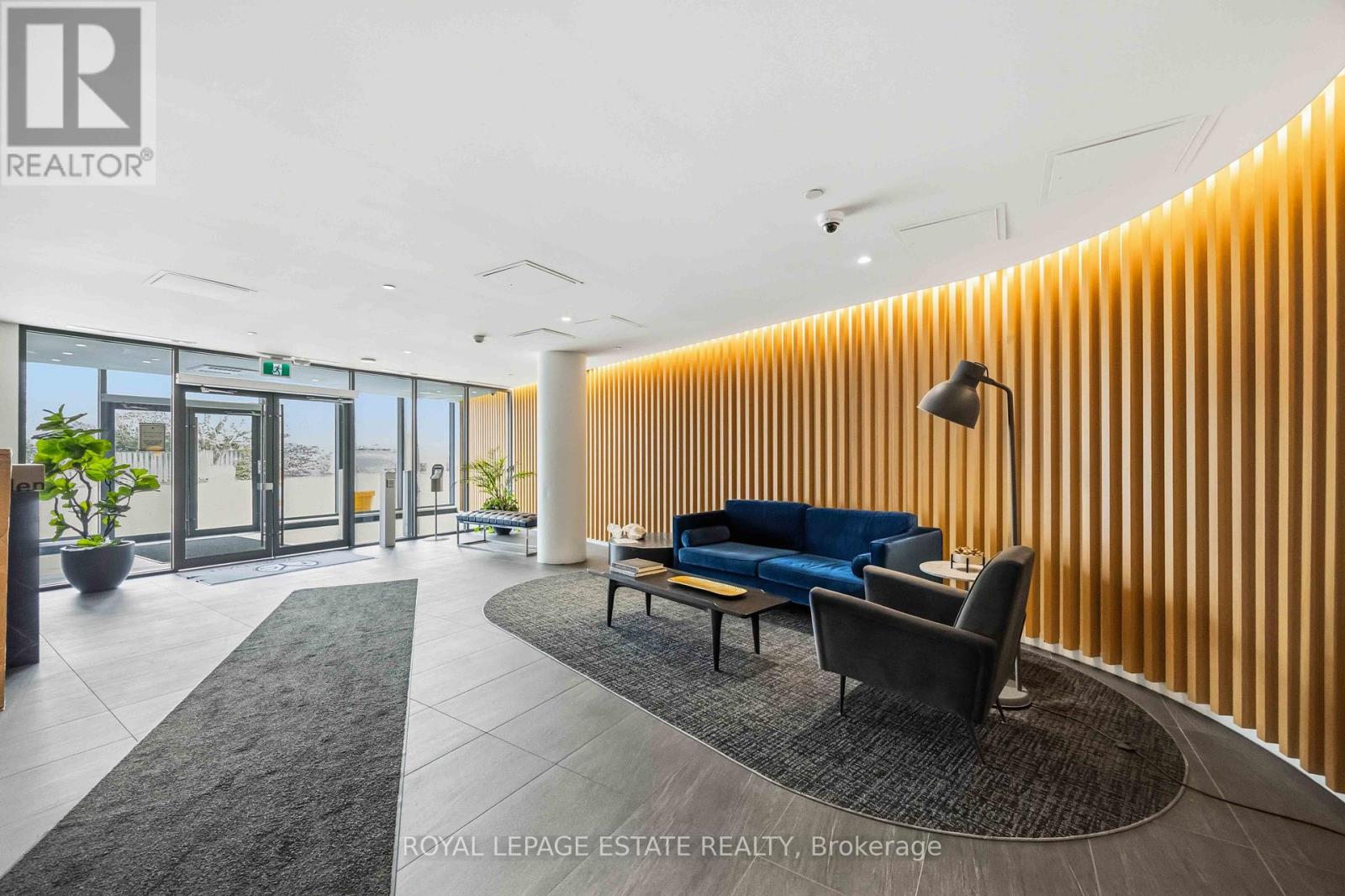 1505 - 160 Flemington Road, Toronto, Ontario  M6A 0A9 - Photo 4 - W13018044