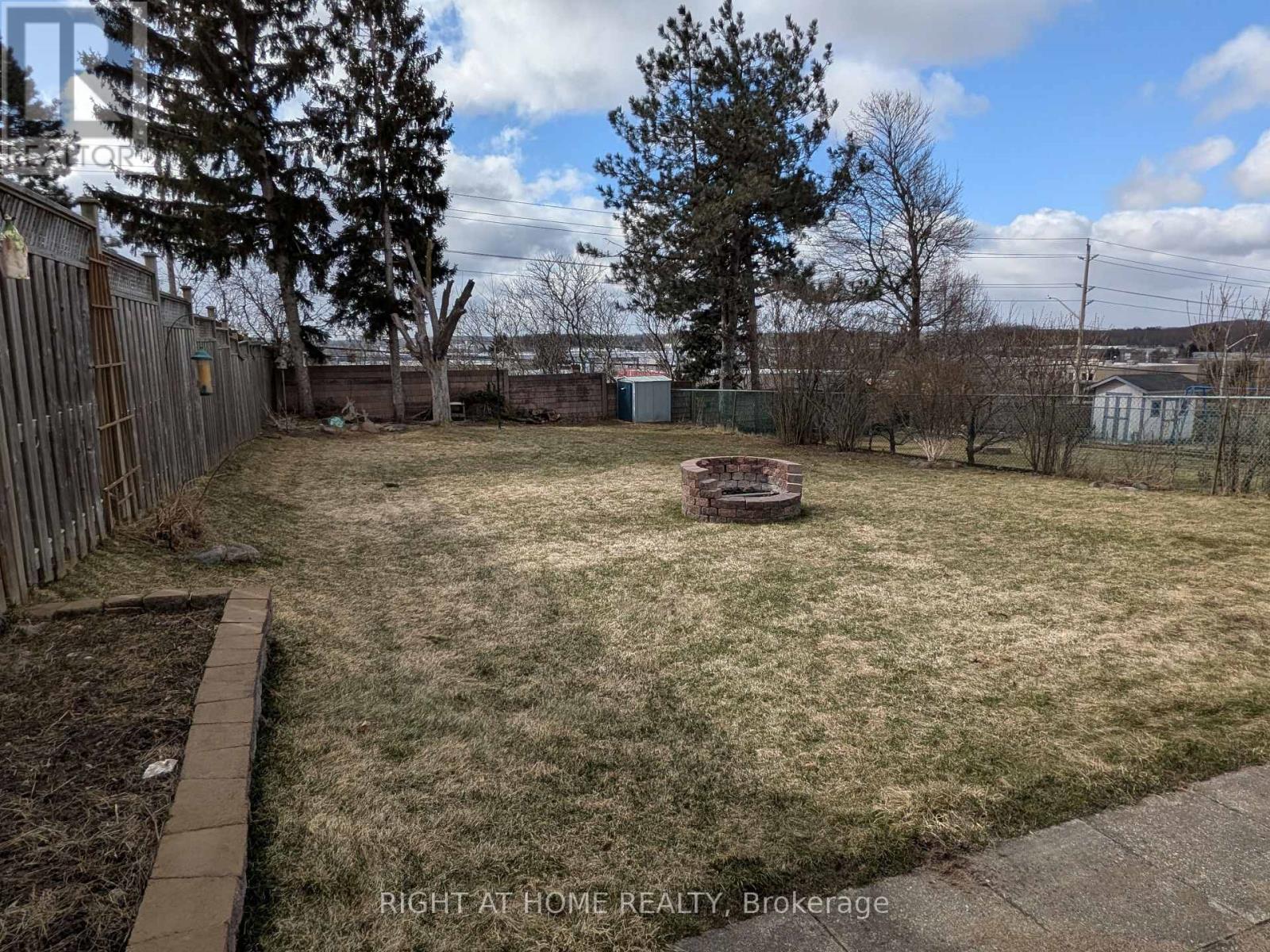 113 Southwood Drive, Kitchener, Ontario  N2E 2J1 - Photo 13 - X13018054