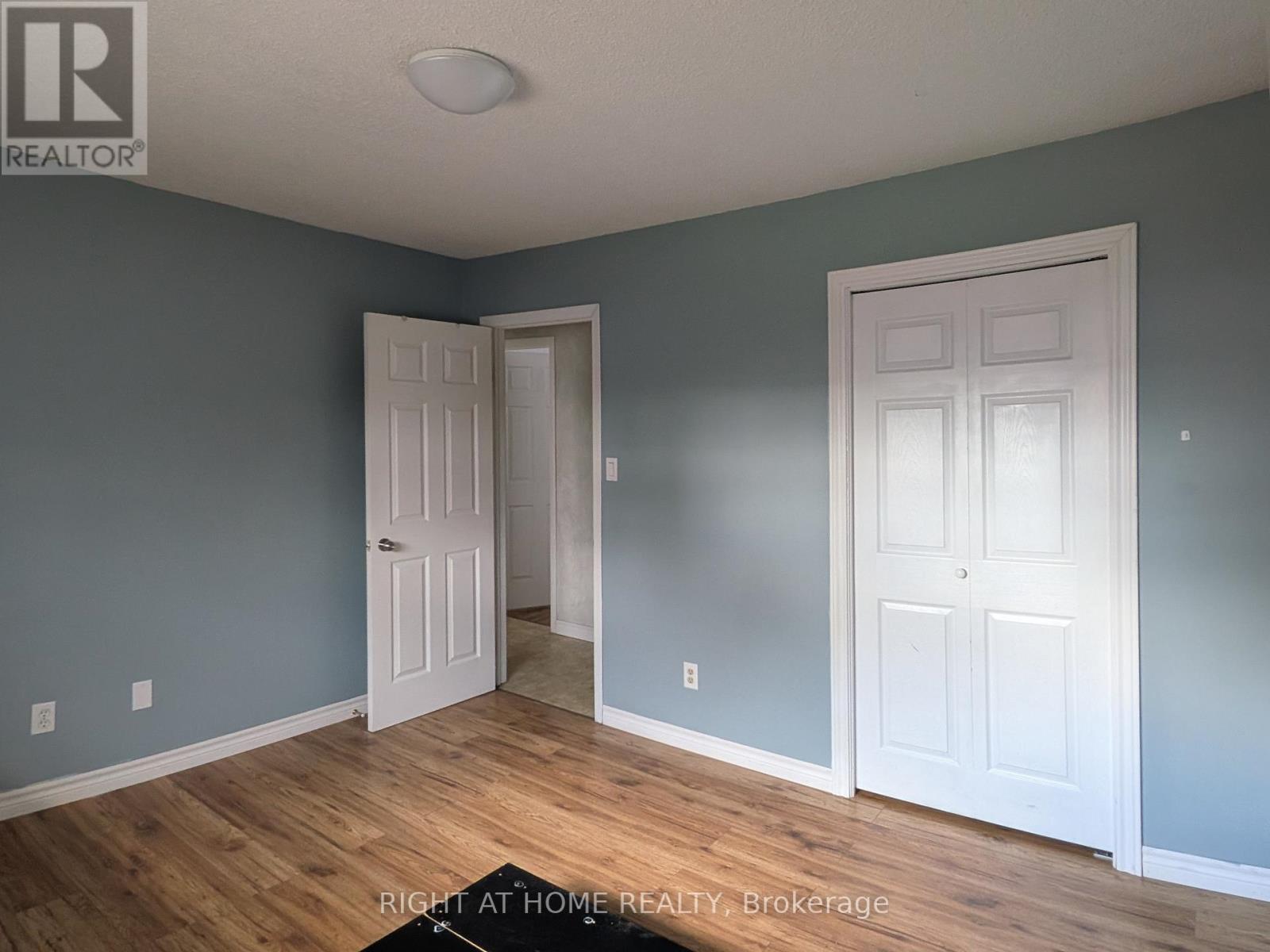 113 Southwood Drive, Kitchener, Ontario  N2E 2J1 - Photo 7 - X13018054