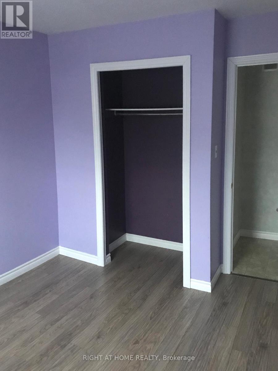 113 Southwood Drive, Kitchener, Ontario  N2E 2J1 - Photo 9 - X13018054