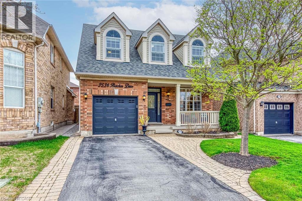 2536 BRACKEN Drive, Oakville, Ontario