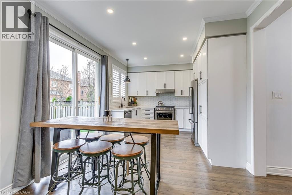 2536 Bracken Drive, Oakville, Ontario  L6M 4R7 - Photo 17 - 40822241