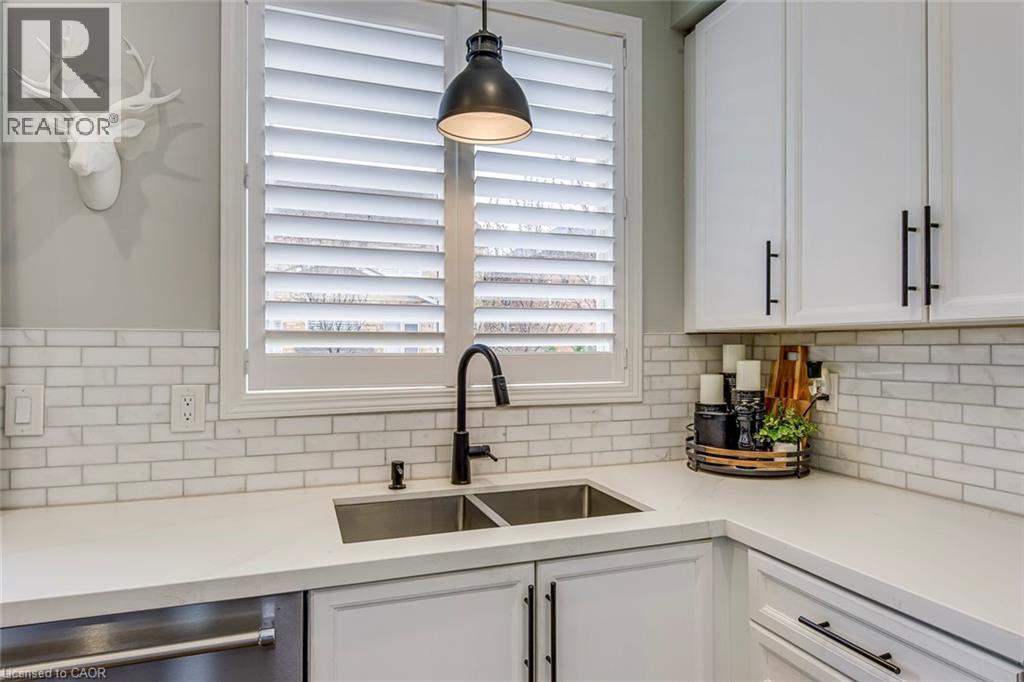 2536 Bracken Drive, Oakville, Ontario  L6M 4R7 - Photo 22 - 40822241