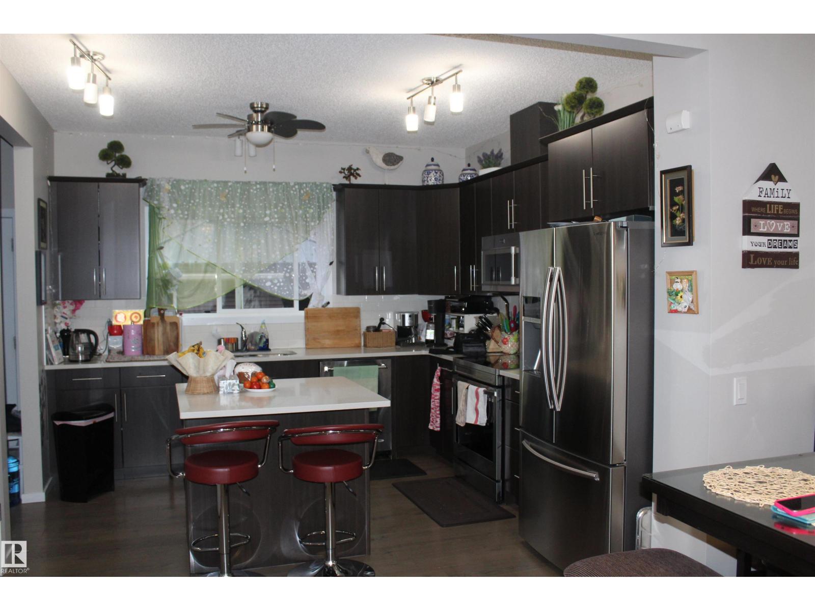 405 Orchards Bv Sw, Edmonton, Alberta  T6X 2E1 - Photo 9 - E4483164