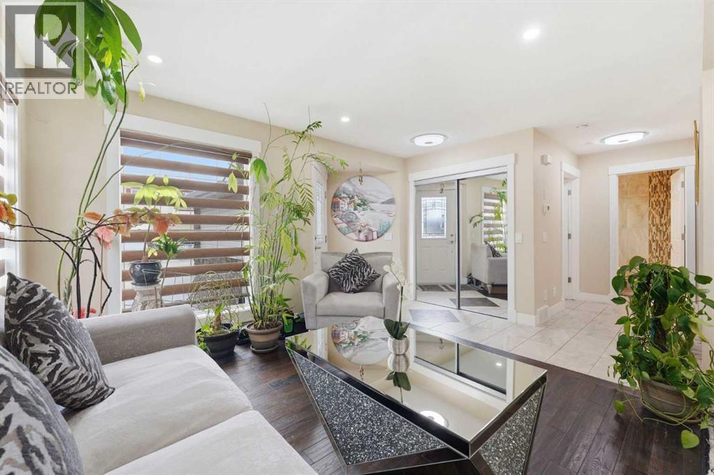 171 Coral Springs Park Ne, Calgary, Alberta  T3J 3Y2 - Photo 9 - A2301608